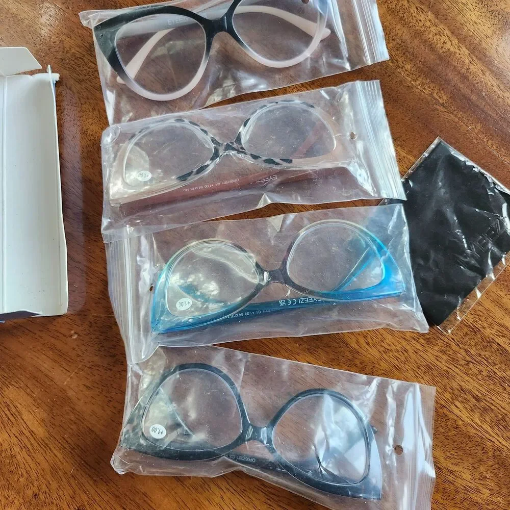 EYEEZI Blue Light Reading Glasses +1.00 – 4 New Sealed Pairs w/ Cloth